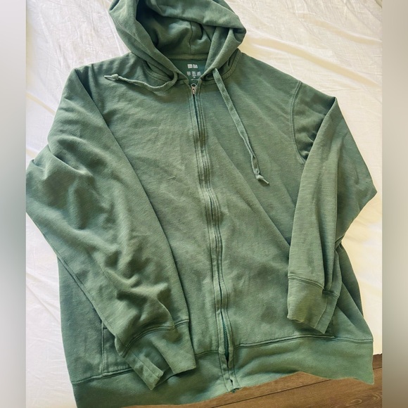 Uniqlo Forest Green Christy Full Zip women Hoodie - Picture 1 of 6
